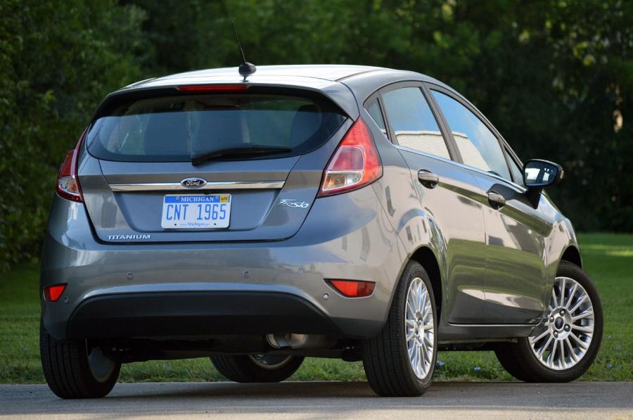  Ford Fiesta Titanium 2014 года  (фото 27 из 44)